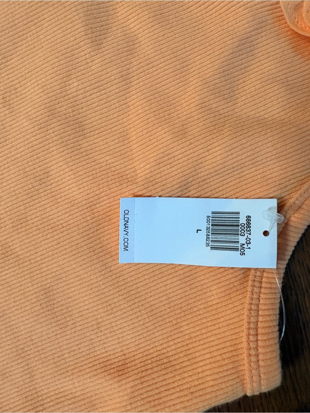 Old Navy Peach Ruffle-Shoulder Ribbed tank top - Picture 4 of 4